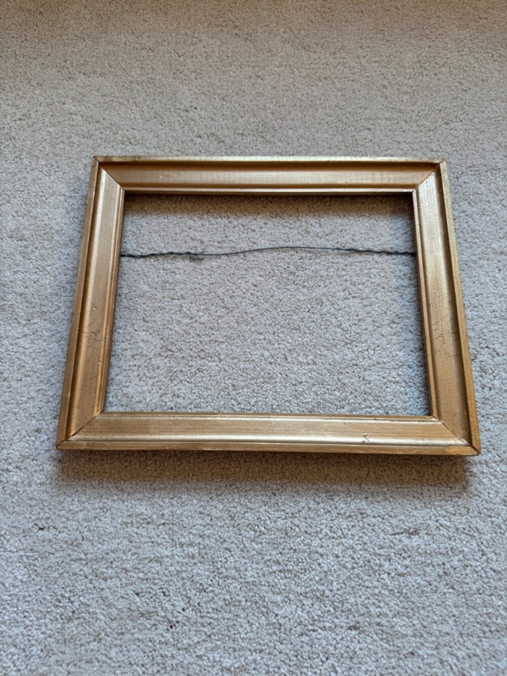 Set of 3 Gold Wood Frames - Picture 3 of 5